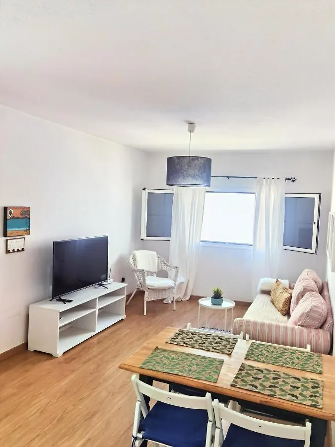 Precioso Apartamento Cerca De La Playa Apartment Famara